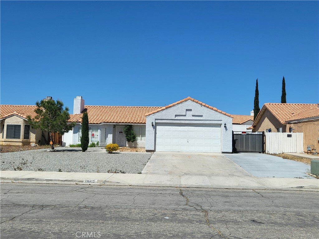 Property Photo:  13600 La Villa Drive  CA 92395 