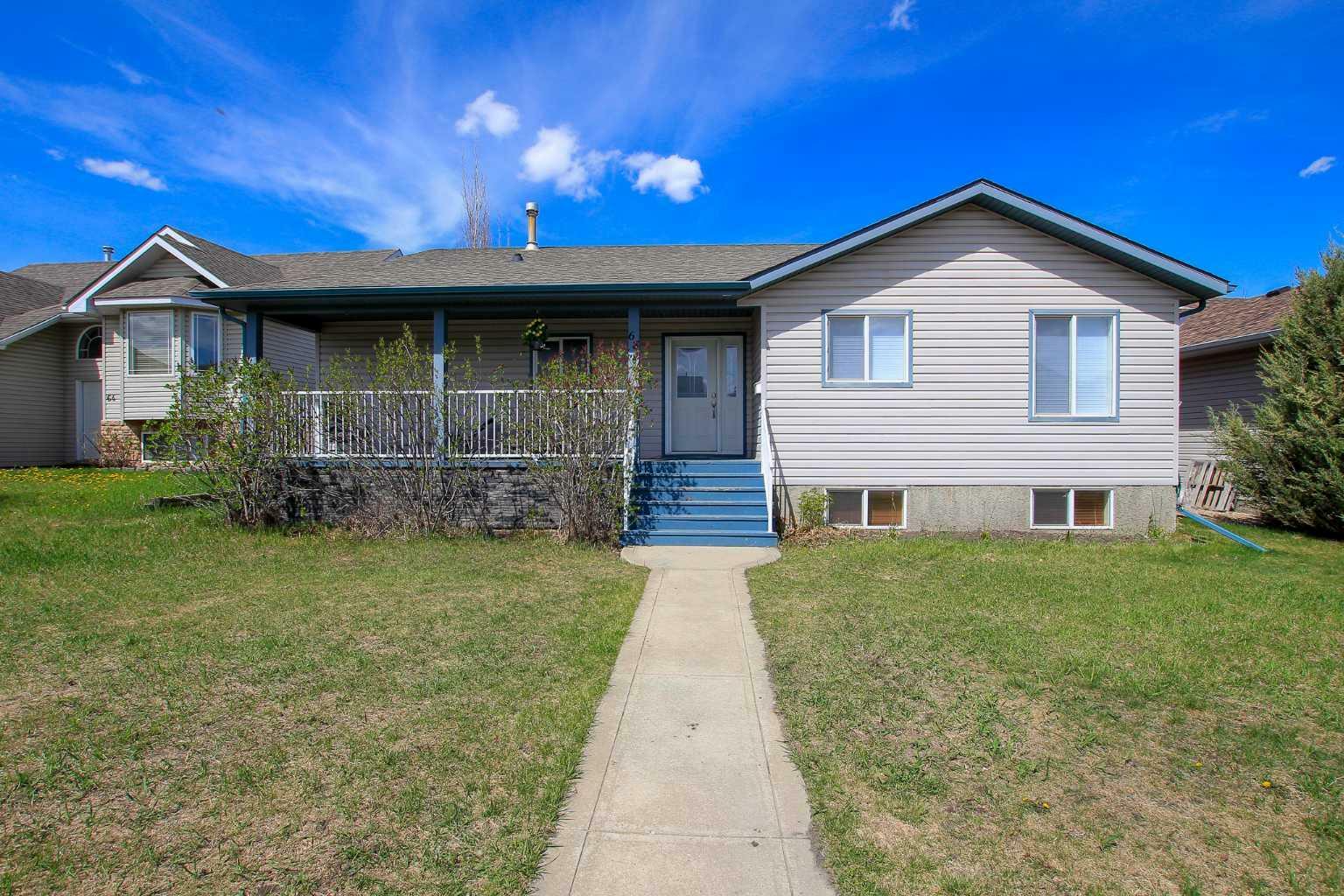68 Lancaster Drive  Red Deer AB T4R 2X1 photo