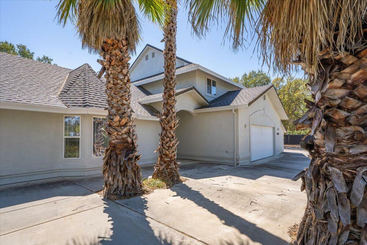 Property Photo:  21235 Meadowgate Drive  CA 96080 