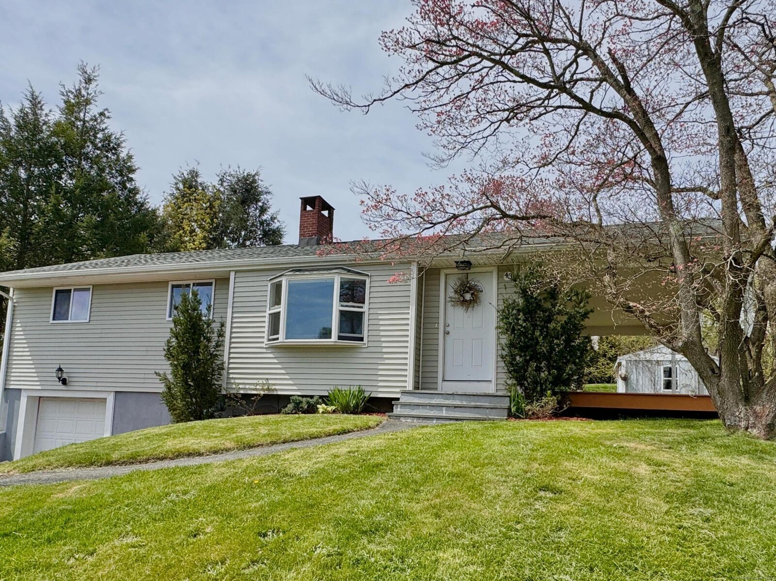 Property Photo:  43 Bailey Road  CT 06457 