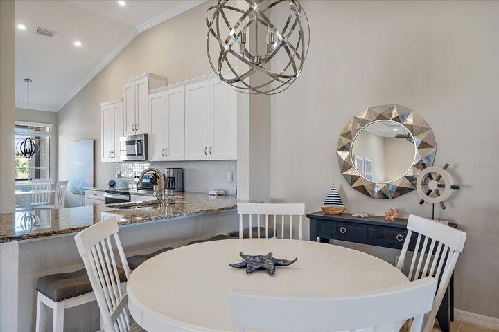 Property Photo: 12405 Osorio Court 204 FL 34238