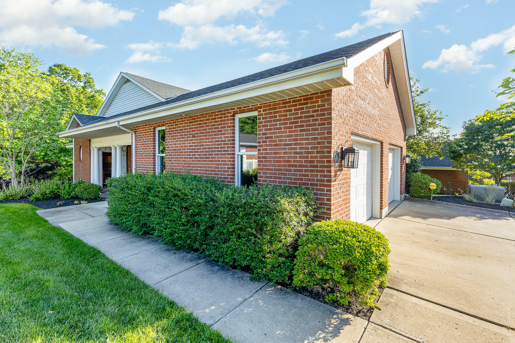 8 Thomas Pointe Drive  Fort Thomas KY 41075 photo