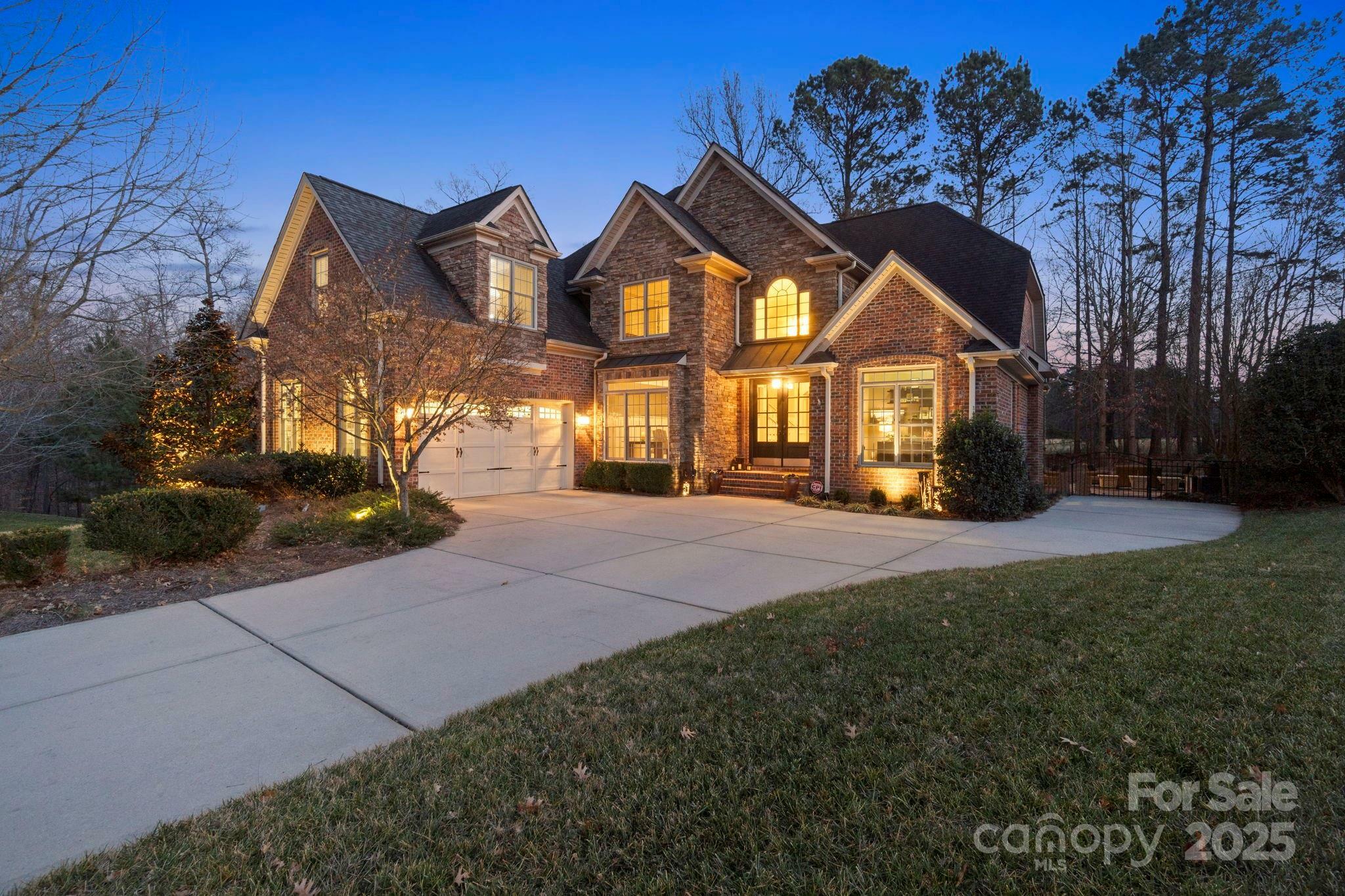 Property Photo:  2012 Tomshire Drive  NC 28056 