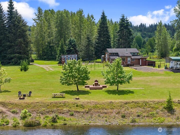 Property Photo: 387 B Collins Road WA 98591