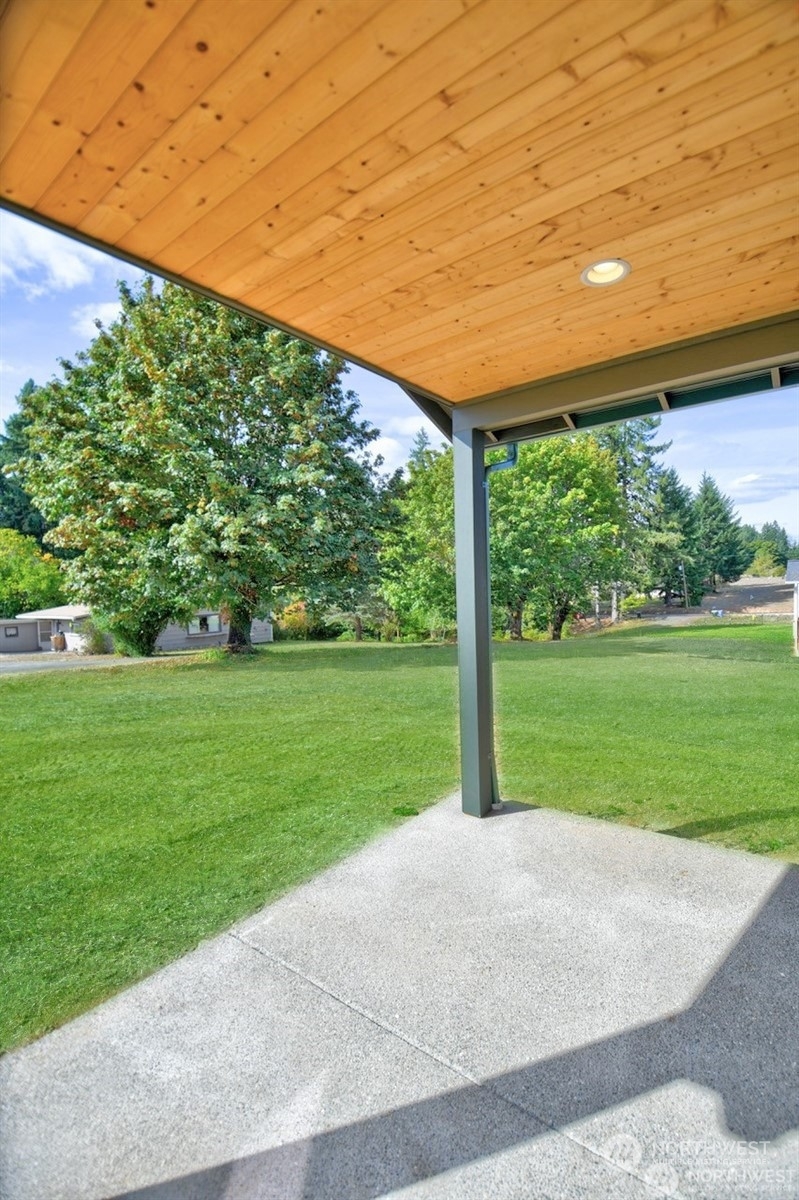 Property Photo:  2118 Hawks View Lane  WA 98596 