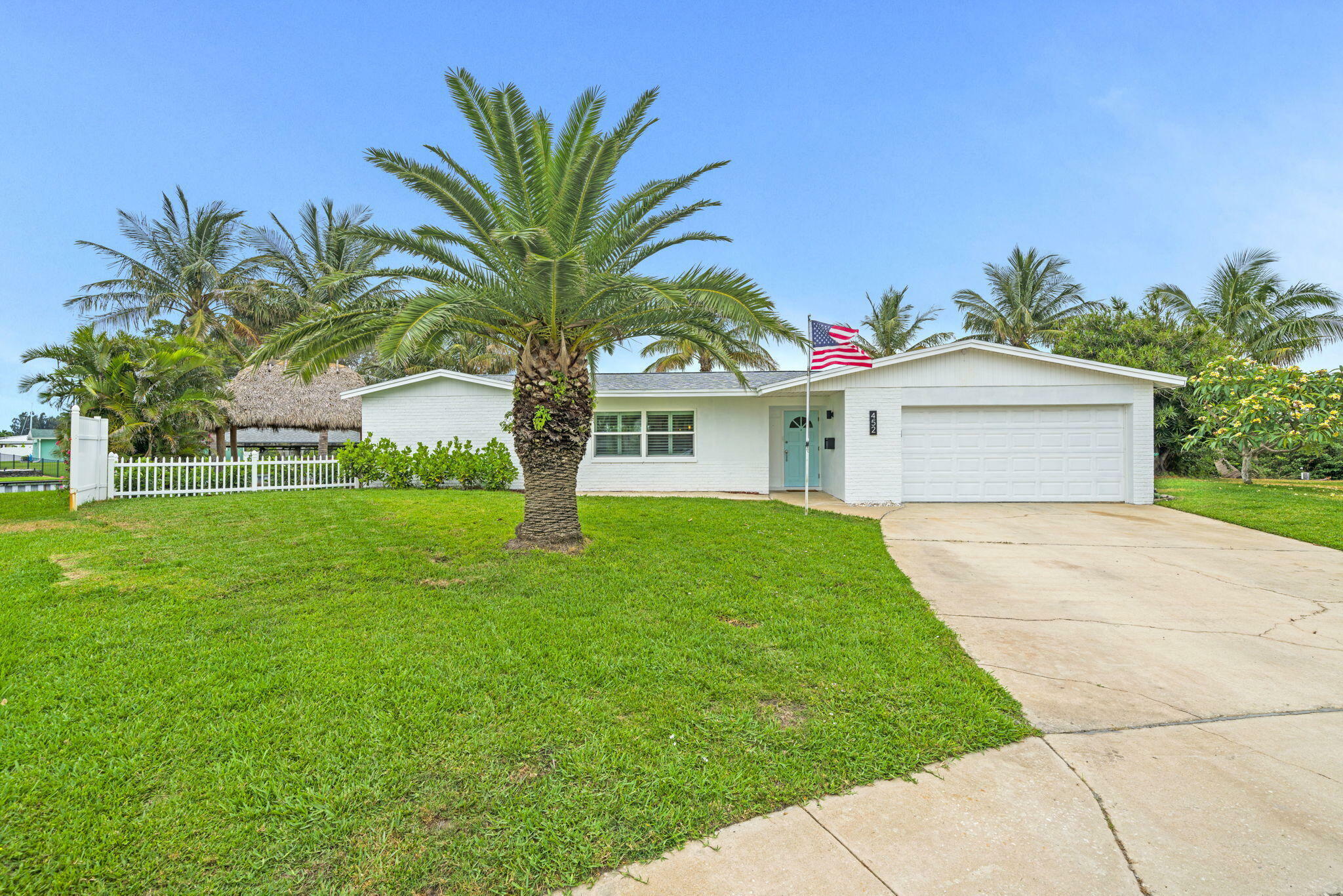 Property Photo:  452 Eagle Drive  FL 32937 