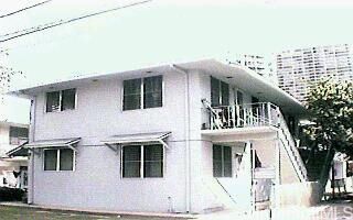 Property Photo:  