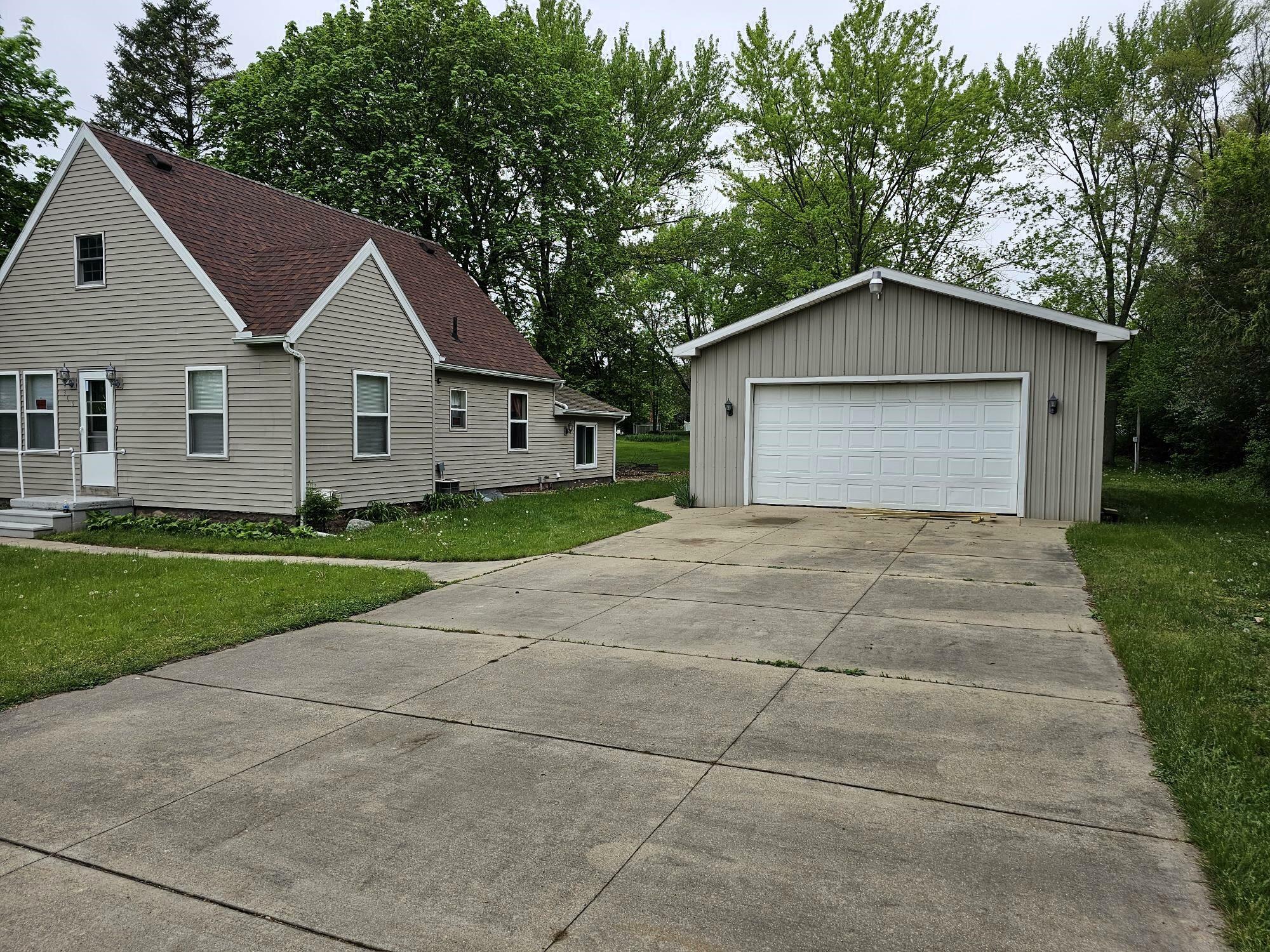 Property Photo:  300 Lafayette Road  MI 49254 