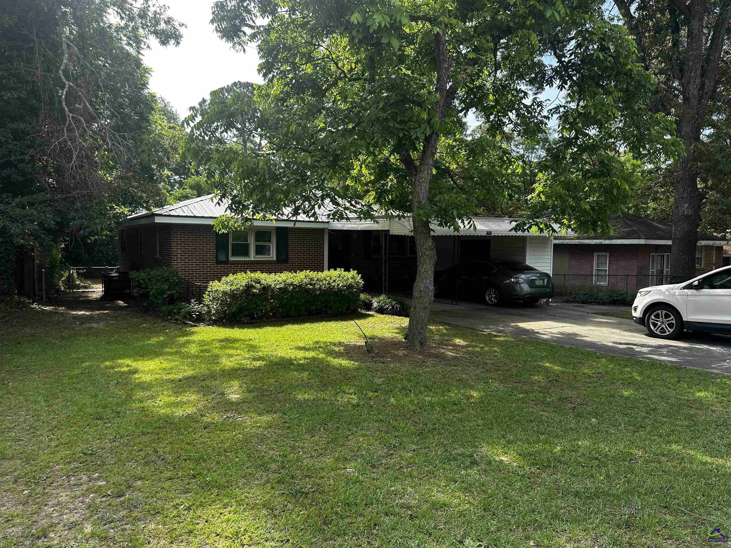 Property Photo:  506 S. Third Street  GA 31088 