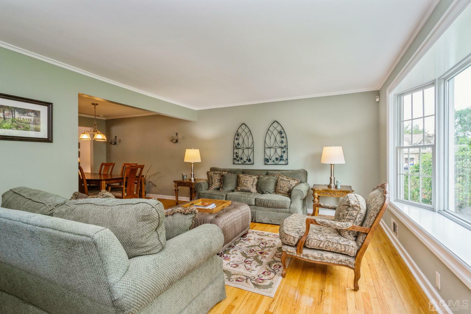 Property Photo:  611 Ardsleigh Drive  NJ 07090 