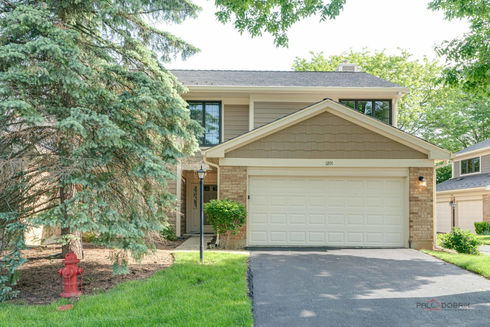 Property Photo:  1201 Gulfstream Parkway  IL 60048 