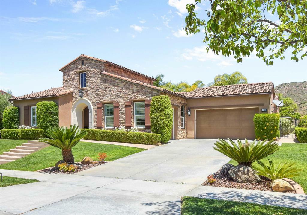 Property Photo: 2656 Morning Terrace CA 92027