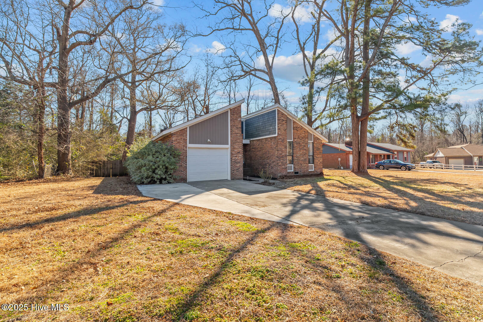 Property Photo:  113 Stillbrook Court  NC 28540 