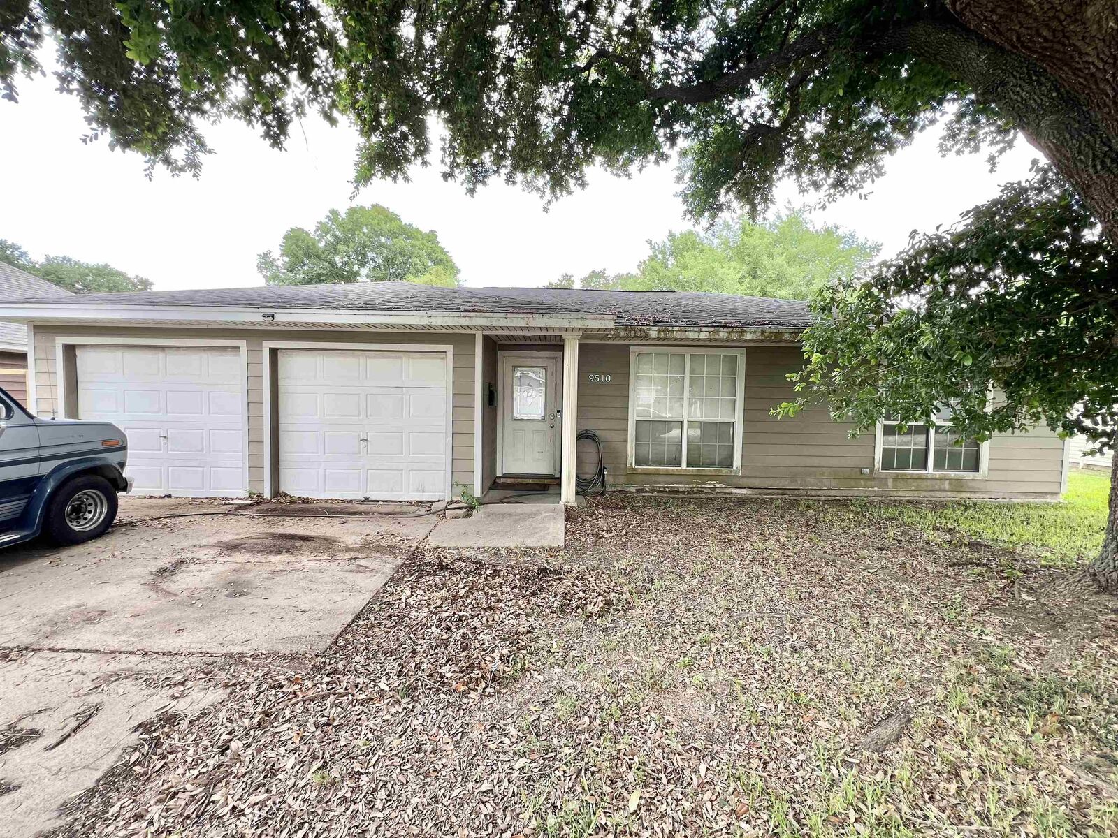 Property Photo:  9510 Shepherd Dr.  TX 77707