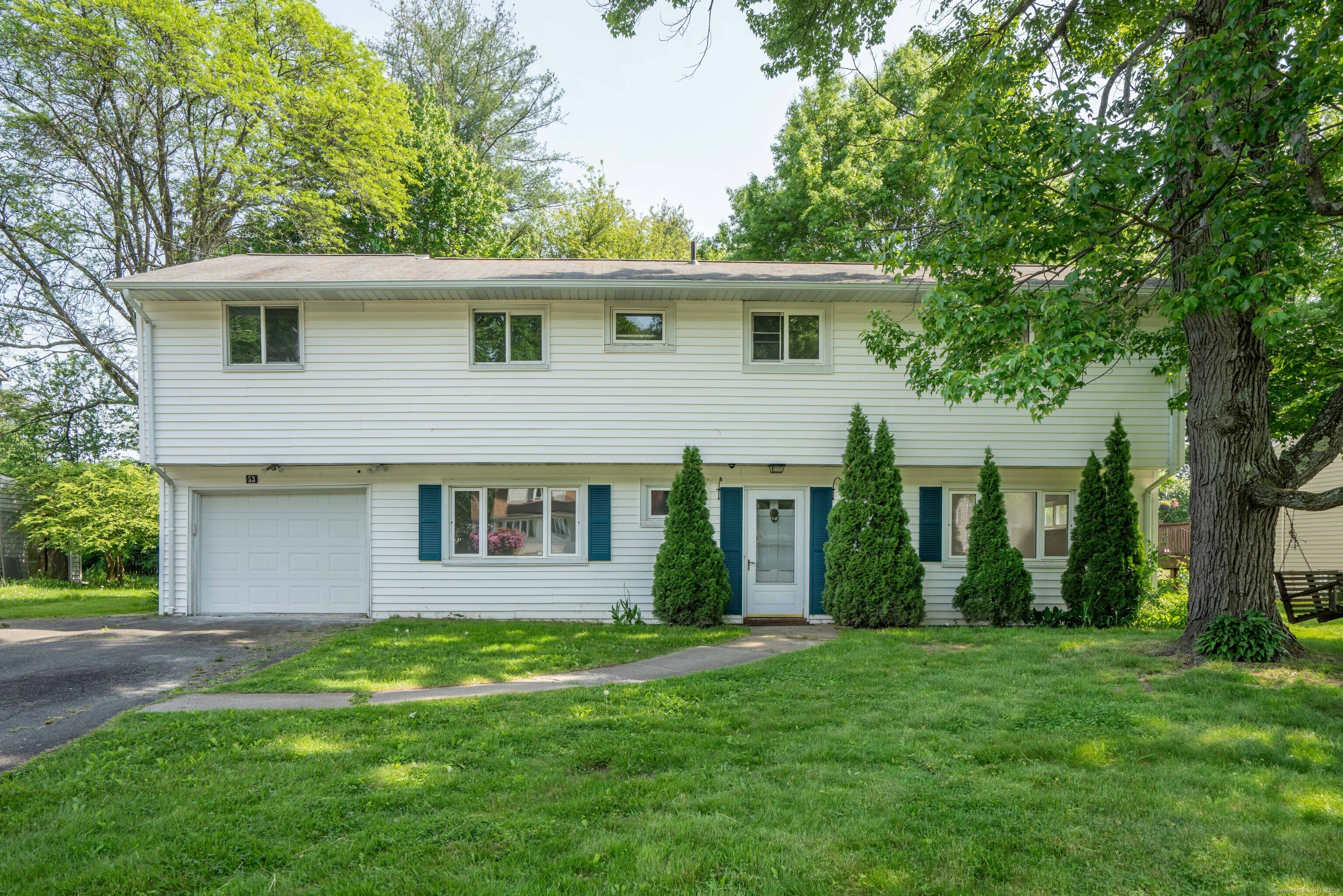 Property Photo:  53 Lyman Road  CT 06117 