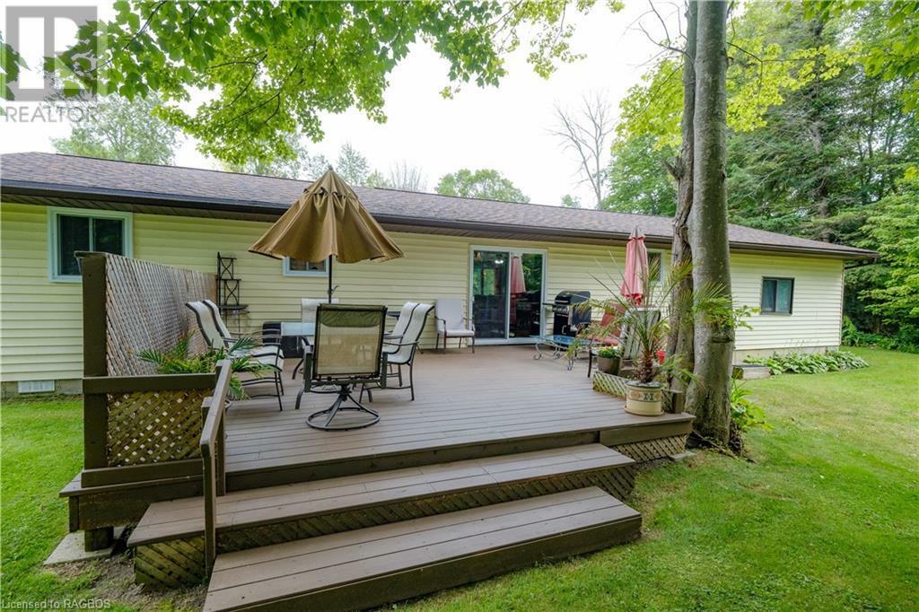 Property Photo:  314 Tyendinaga Road  ON N2Z 2X3 