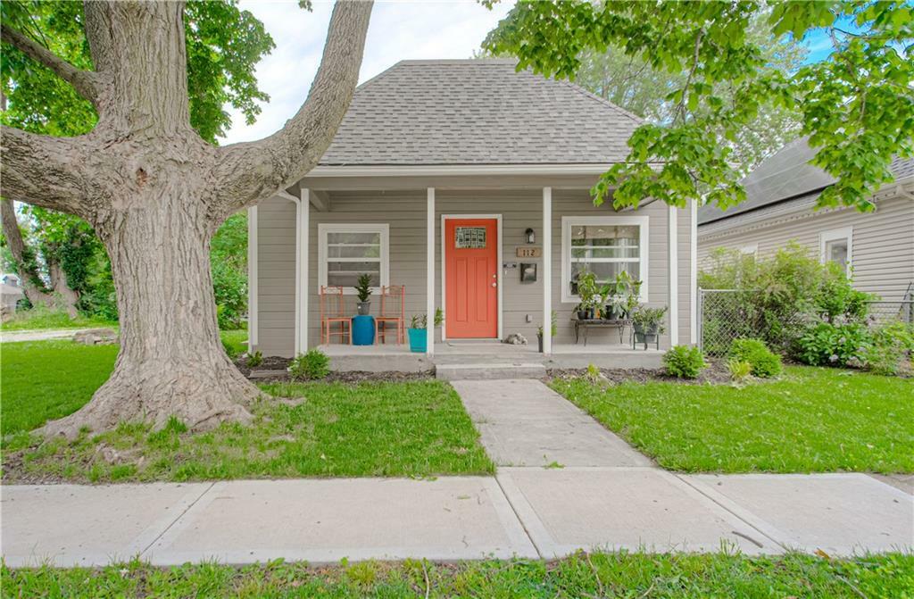 Property Photo:  112 Suddarth Street  MO 64068 