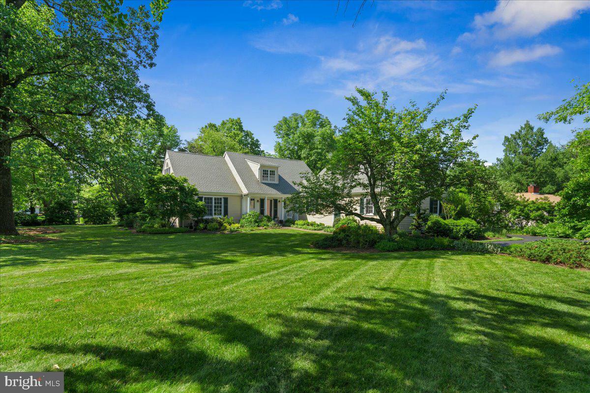 Property Photo:  209 Penn View Drive  NJ 08534 