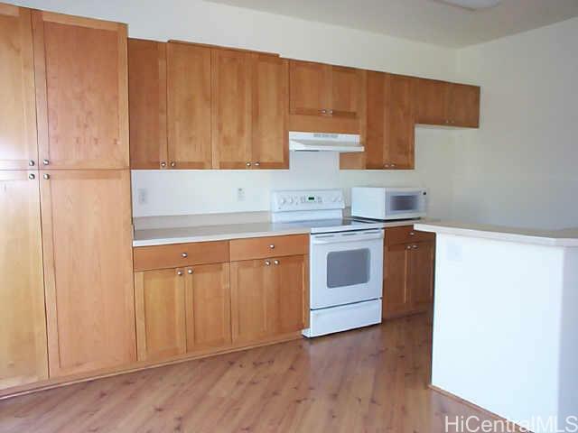 91662 Makalea Loop 104  Ewa Beach HI 96706 photo