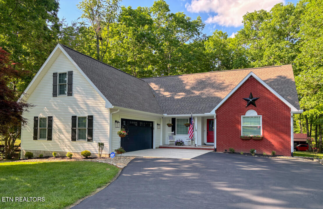 Property Photo: 29 Mockingbird Drive TN 38555
