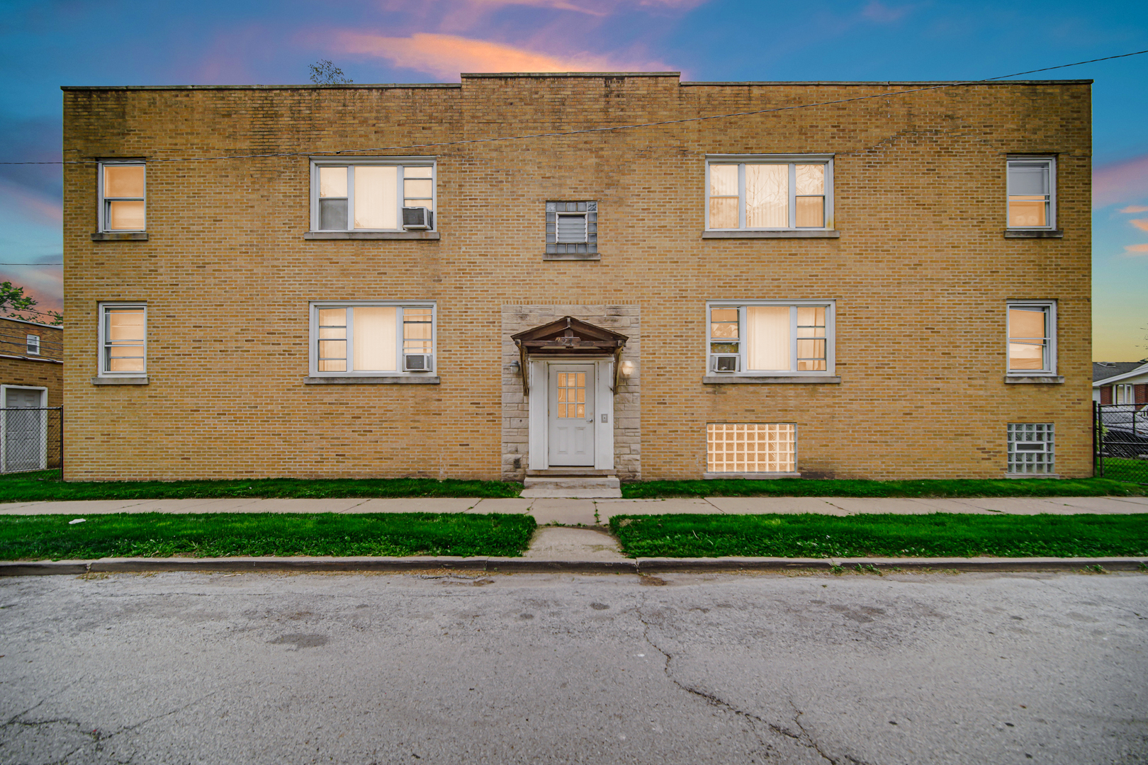 Property Photo: 21 157th Street IL 60409
