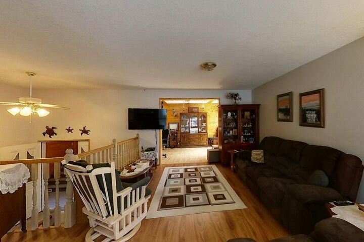 Property Photo: 5114 49 Ave AB T0E 1X0