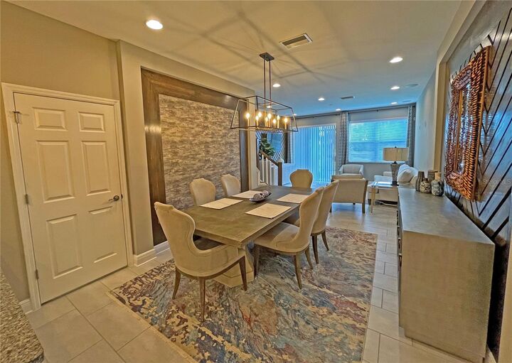 Property Photo:  2556 Stapleford Place  FL 33543 