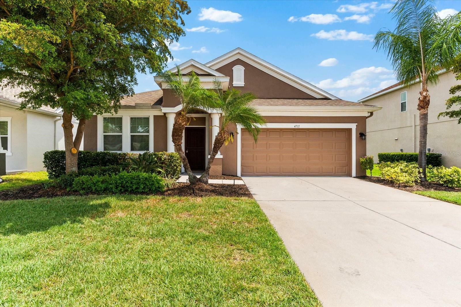 Property Photo:  4711 Garden Arbor Way  FL 34203 