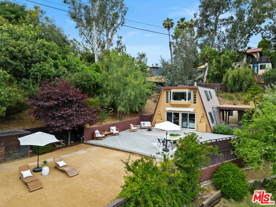 Property Photo:  2545 Burson Road  CA 90290 