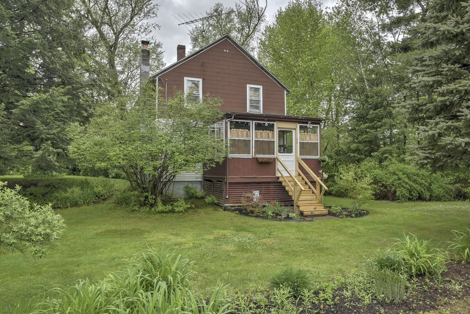 Property Photo:  22 Blaine Street  NH 03431 