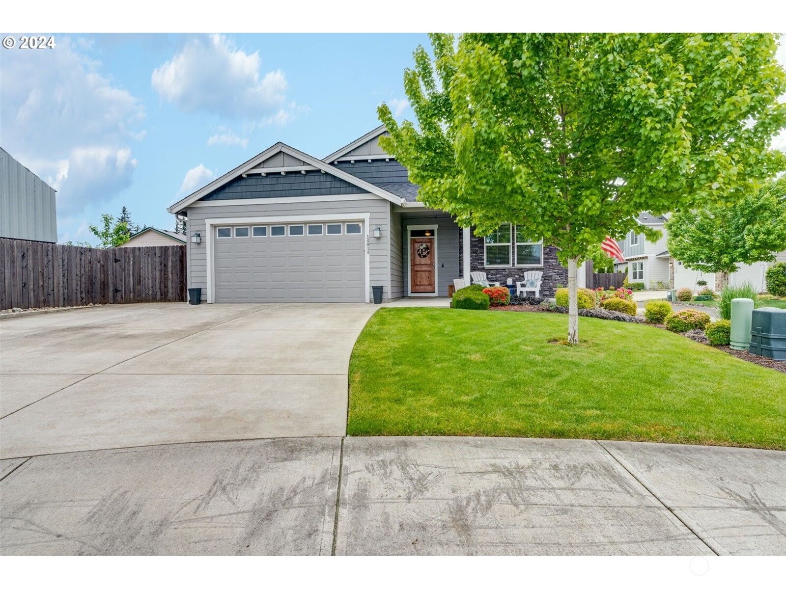 Property Photo:  14014 NE 92nd Circle  WA 98682 