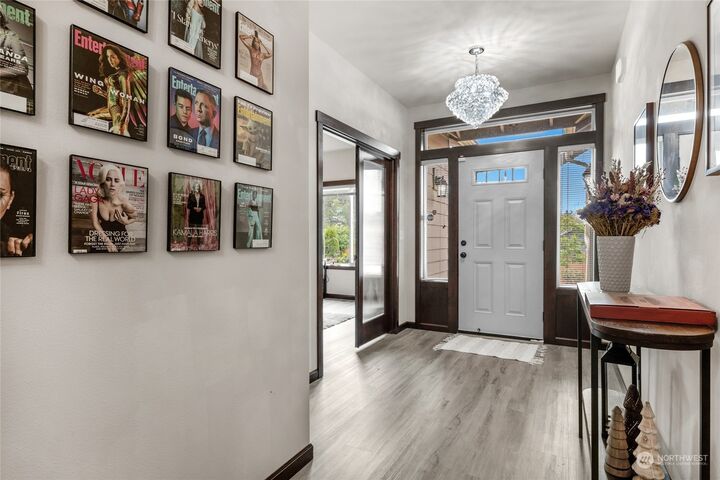 Property Photo:  7521 Broadway  WA 98203 