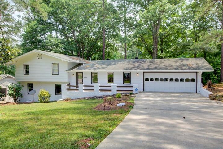 4214 Williamsburg Drive  Atlanta GA 30337 photo