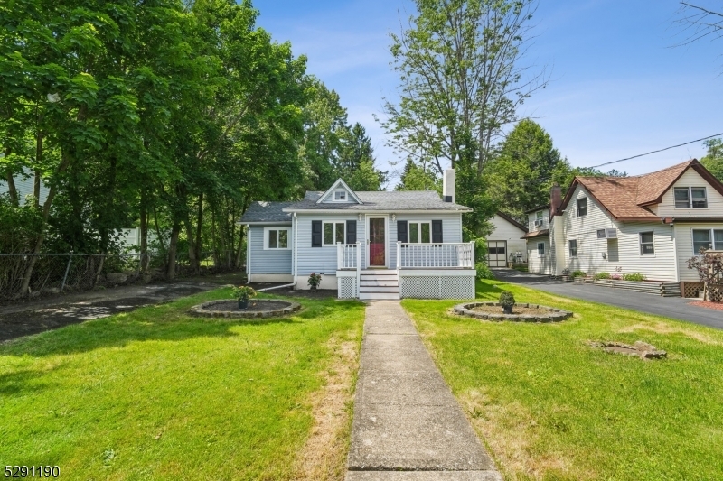 Property Photo:  24 Meggins Rd  NJ 07866 