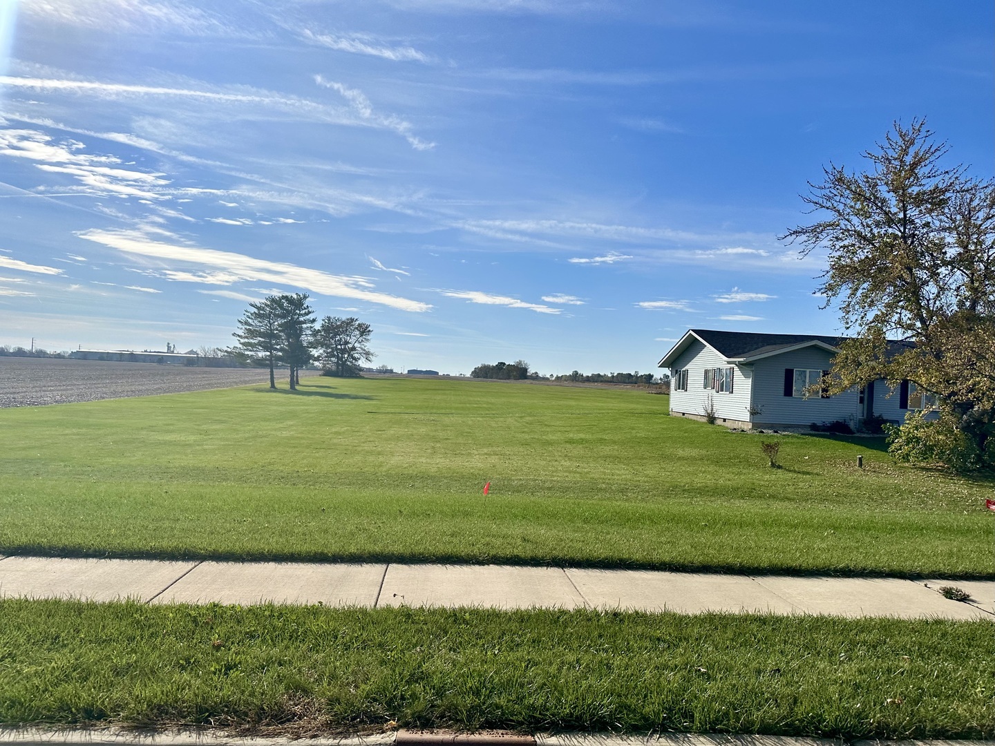 Property Photo:  770 E 6000 N Road  IL 60914 