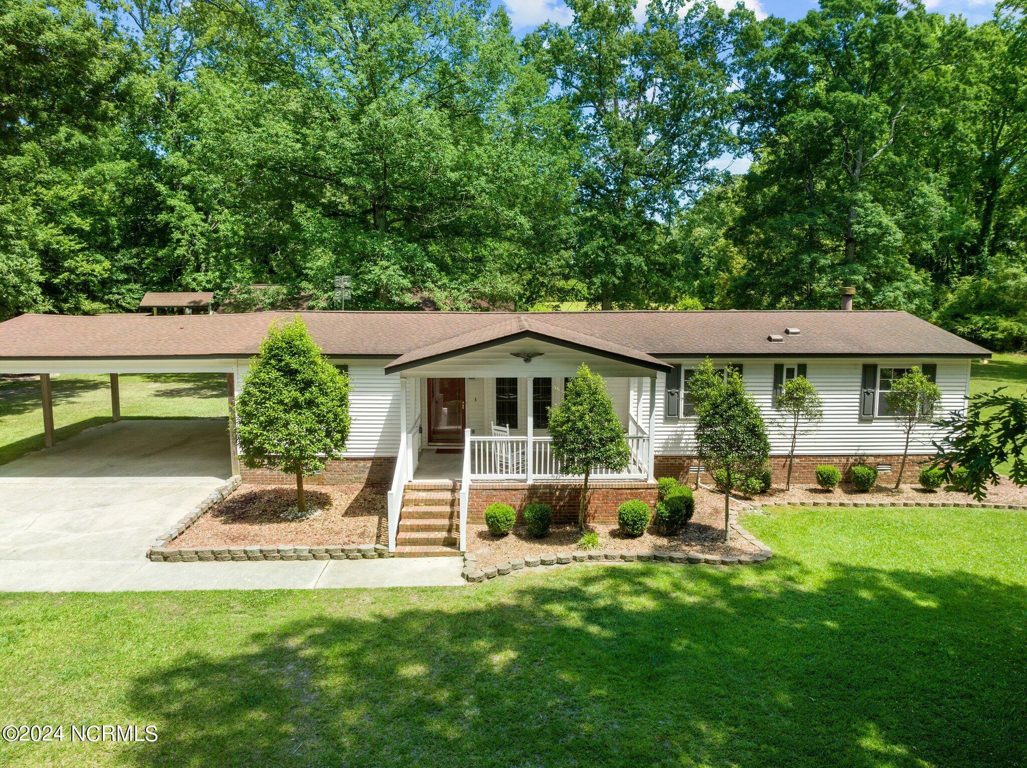 Property Photo: 485 S Asbury Church Road NC 27889
