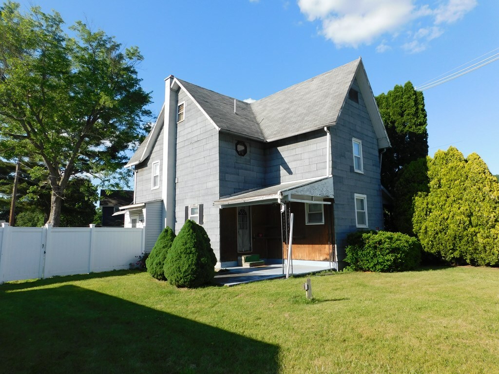 Property Photo:  209 River Street  PA 18810 