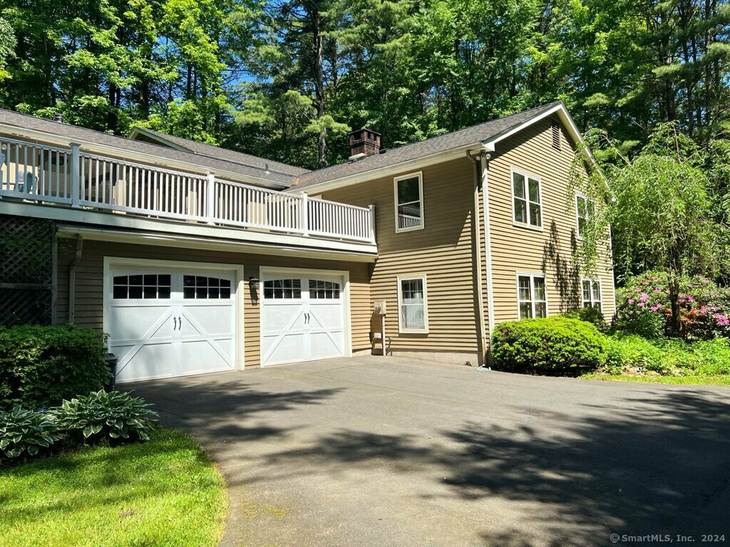 Property Photo:  17 Hollister Drive  CT 06001 