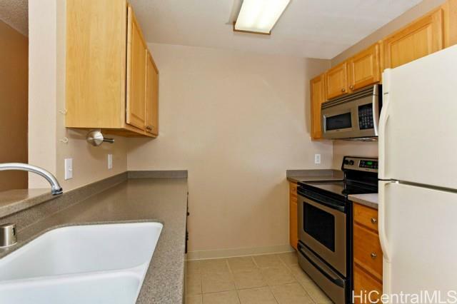 Property Photo:  94-1477 Waipio Uka Street G202  HI 96797 