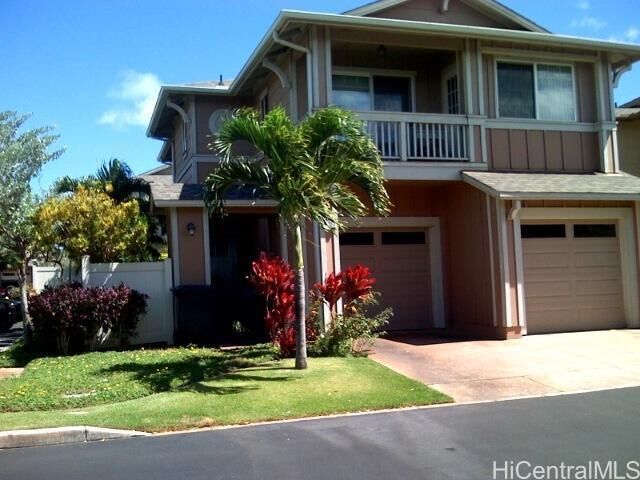 Property Photo:  