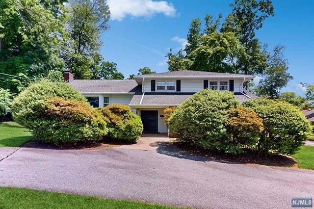 Property Photo:  44 Brookwood Drive  NJ 07470 