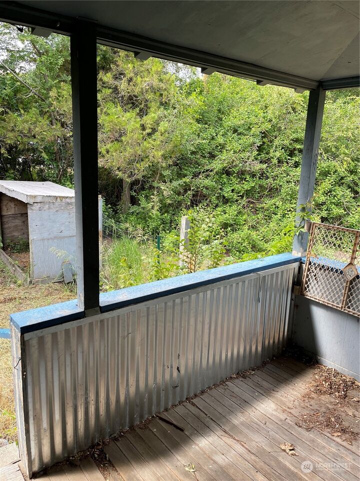 Property Photo: 206 N Main Street WA 98849