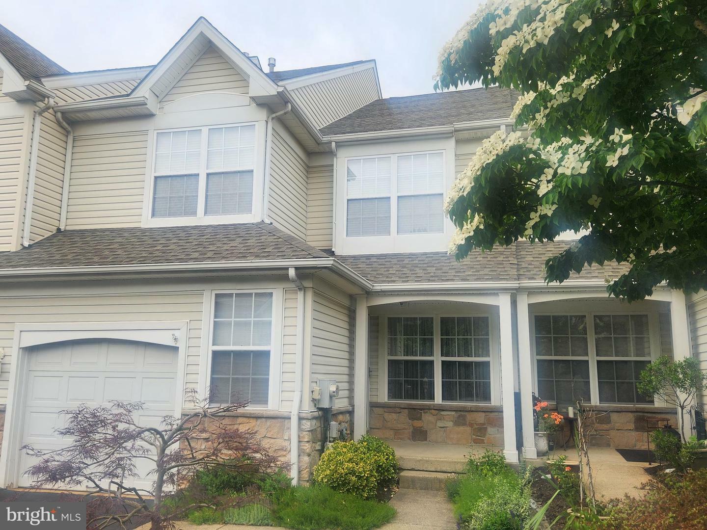 Property Photo:  1629 Rockcress Drive  PA 18929 