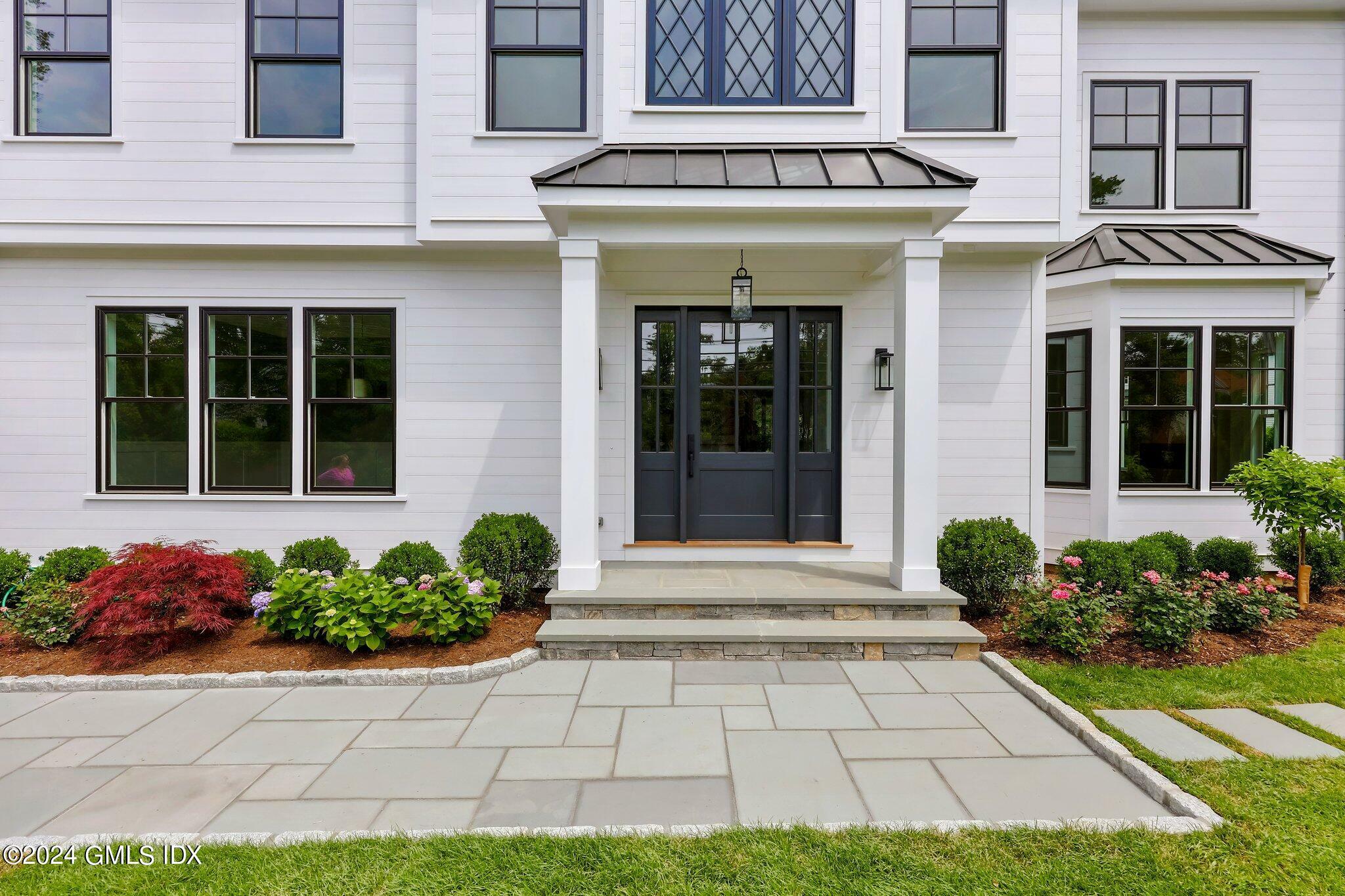 Property Photo:  97 Lockwood Road  CT 06878 