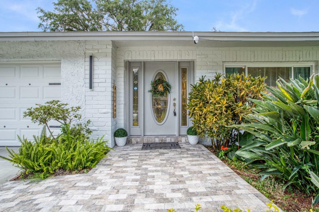 Property Photo:  1137 Lanyard Street  FL 34685 