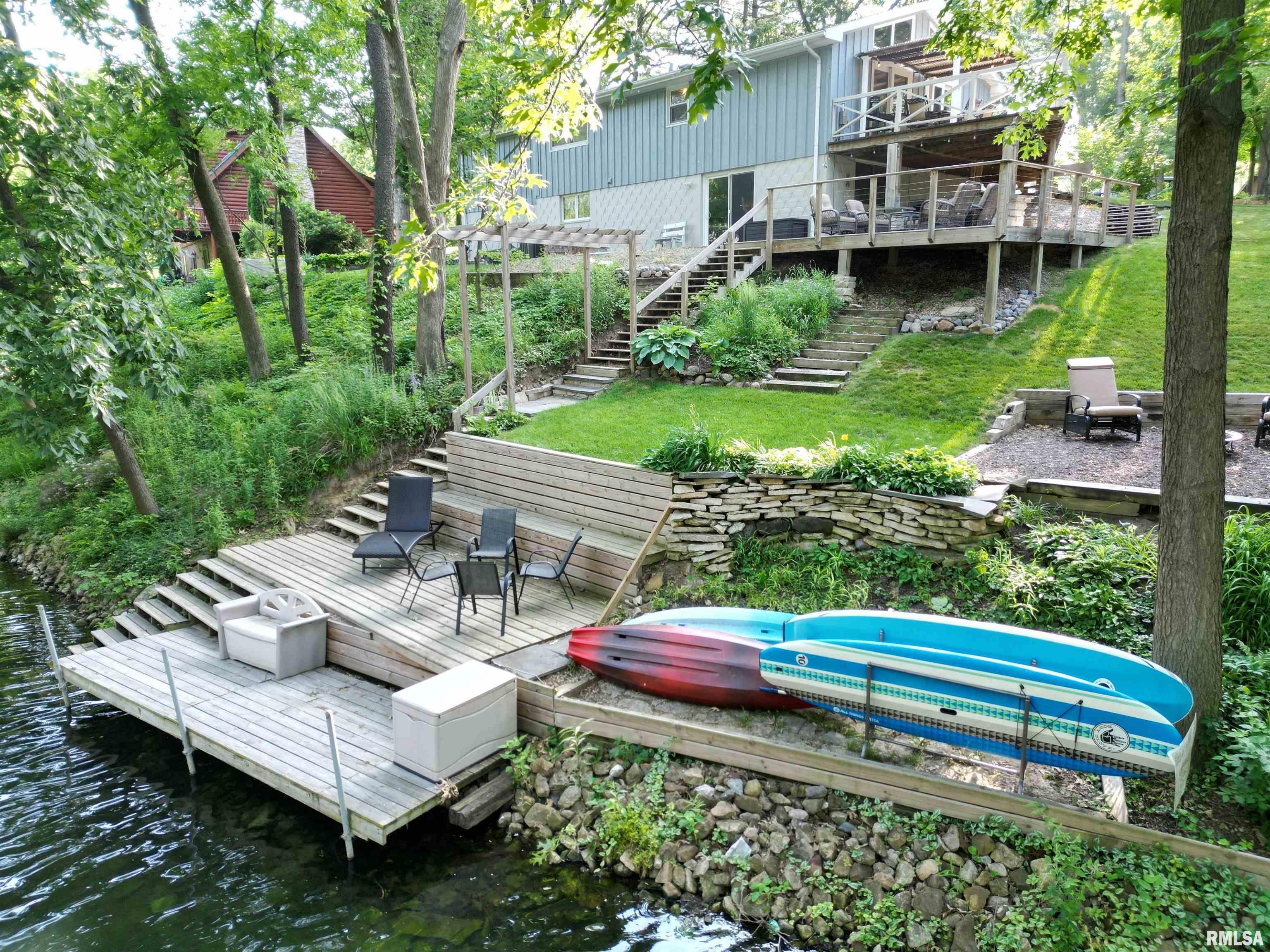 Property Photo: 4423 S Blackburn Cove IL 61547