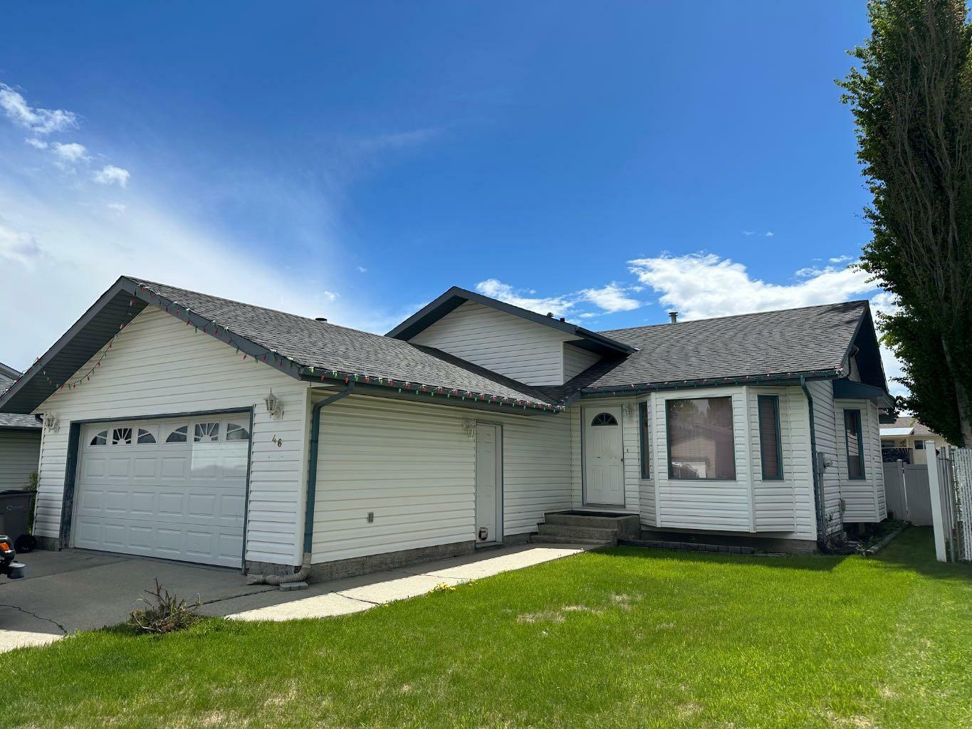 46 Atkinson Crescent  Whitecourt AB T7S 1C6 photo