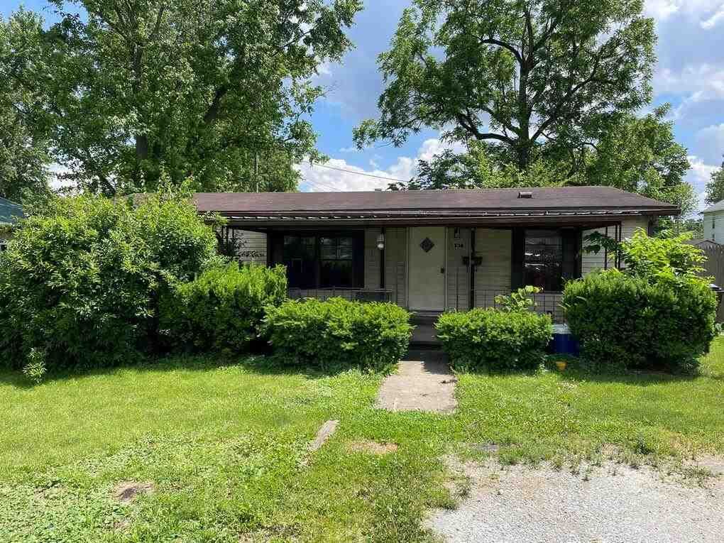 Property Photo:  308 W Parkway  Dr  IN 47327 