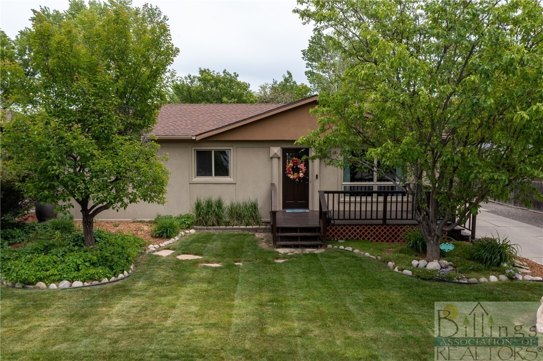 Property Photo: 2117 Rosewyn Lane MT 59102