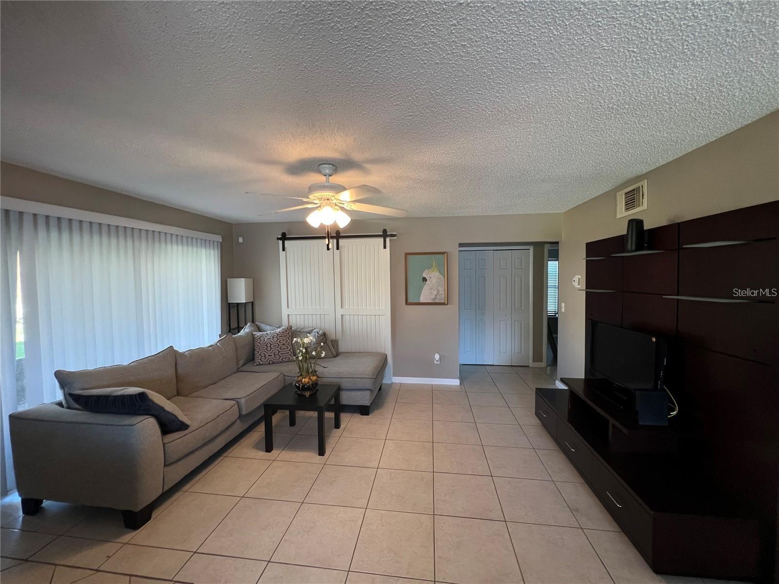 Property Photo: 1484 Casa Park Circle FL 32708